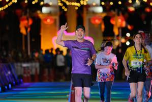 BIB: 90015
                            <button type="button" onclick="openModal(21770306)" class="btn btn-primary btn-sm float-right btn-popup" data-toggle="modal" data-target=".modal-high-quality">
                        <i class="fas fa-shopping-cart"></i> Add to Cart
                    </button>
                                            <button type="button" onclick="isThisMe(21770306, true)" class="btn btn-success btn-sm float-right btn-popup btn-isme hidden" data-toggle="tooltip" data-placement="bottom" title="นี่คือรูปของคุณใช่ไหม คลิกที่นี่เพื่อเอาเข้าอัลบั้ม">
                        <i class="fas fa-plus"></i> Add to album
                    </button>
                    <button type="button" onclick="isThisMe(21770306, false)" class="btn btn-warning btn-sm float-right btn-popup btn-isnotme hidden">
                        <i class="fas fa-ban"></i> Remove from album
                    </button>